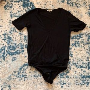 Madewell cross bodysuit small